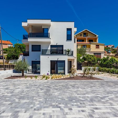 Casa Mia Apartments With Parking Zadar Exteriör bild
