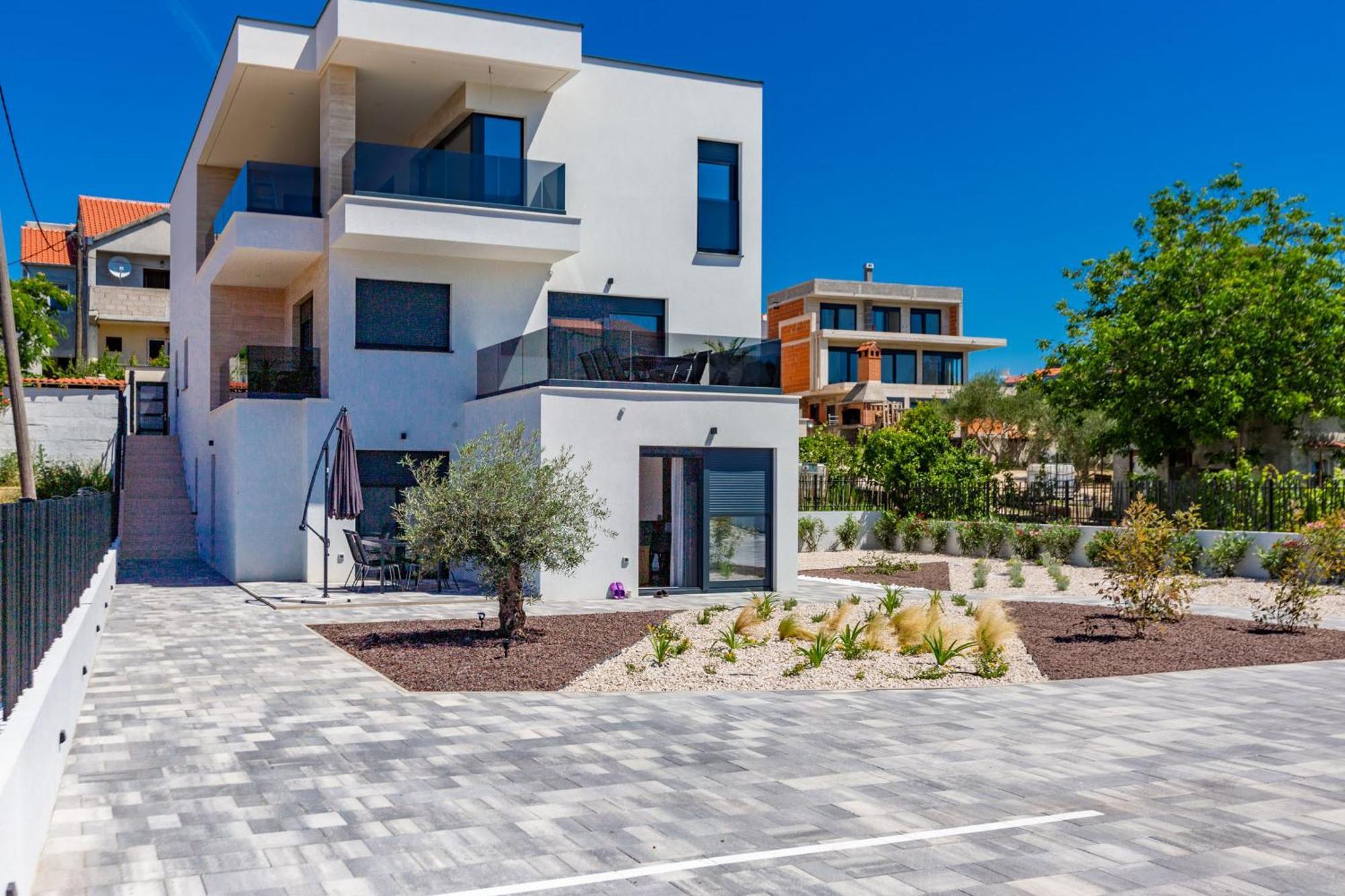 Casa Mia Apartments With Parking Zadar Exteriör bild
